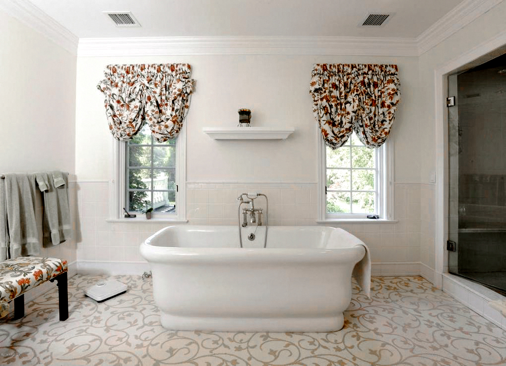 Bathroom-Window-Valance-Autumnal Allure