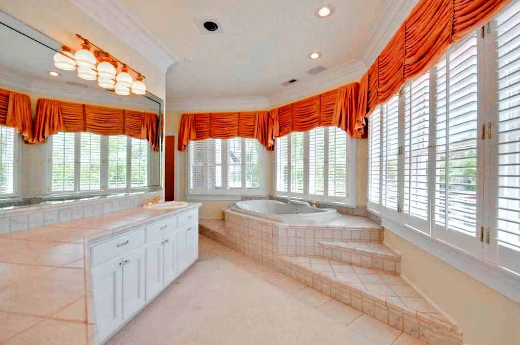 Bathroom-Window-Valance-Sunset Drapery