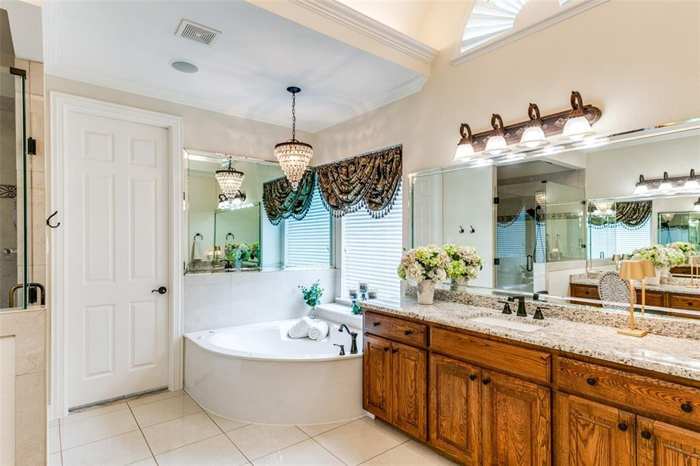 Bathroom-Window-Valance-Victorian Elegance