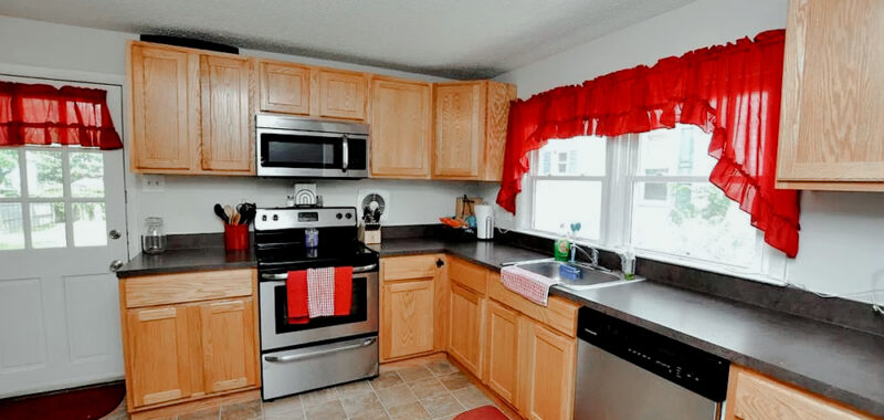 Kitchens with Red Curtains