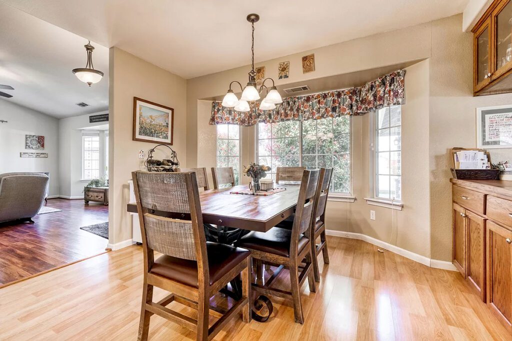 Dining-Room-Classics Floral Valances