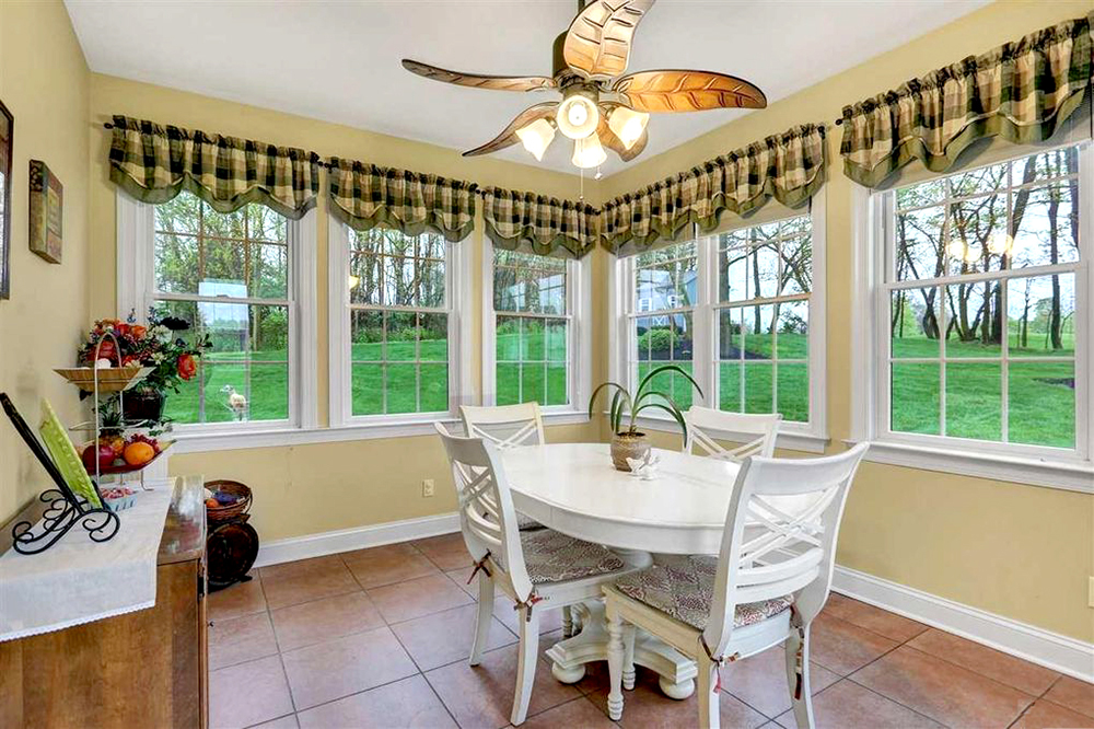 Dining-Room-Valances Earthy Green and Cream Checks