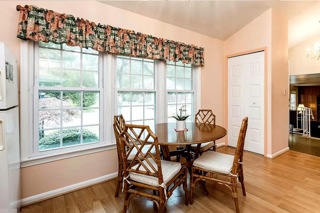 Dining-Room-Valances Tropical Tranquility