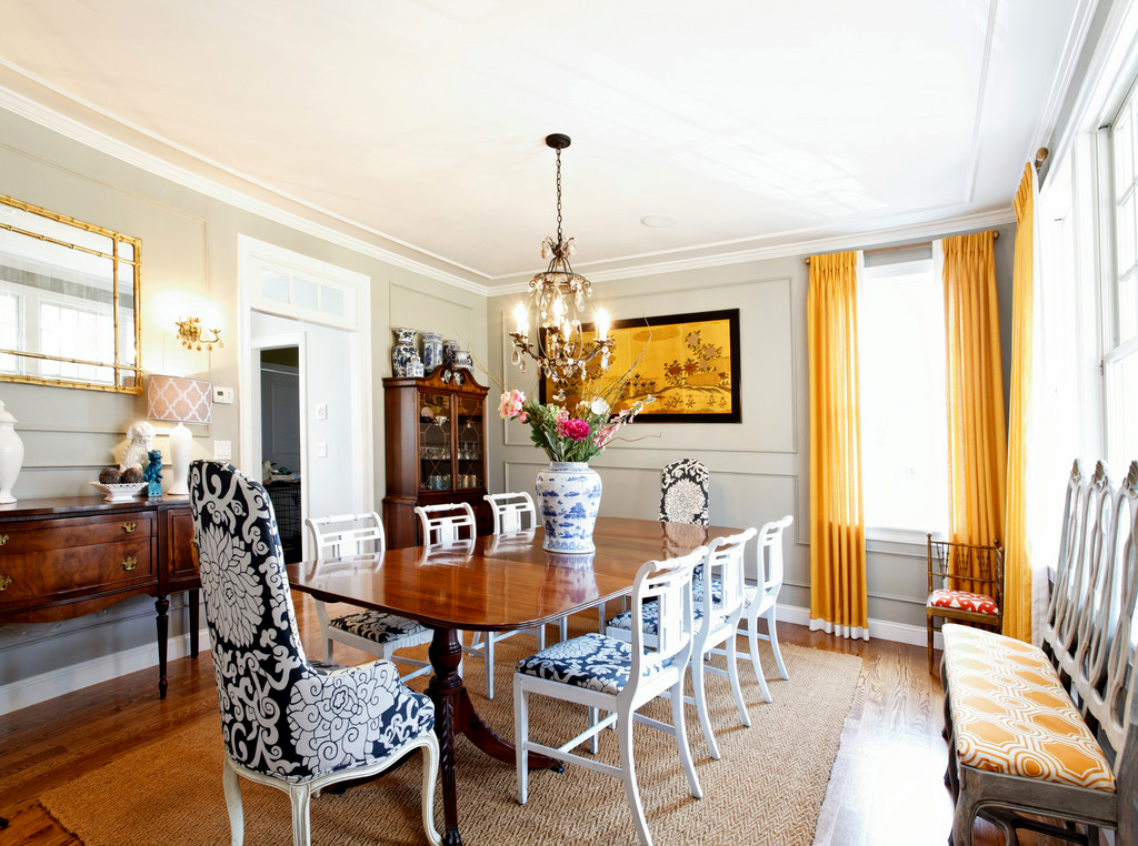 Dining-Room-with-Sunny Yellow-Curtains
