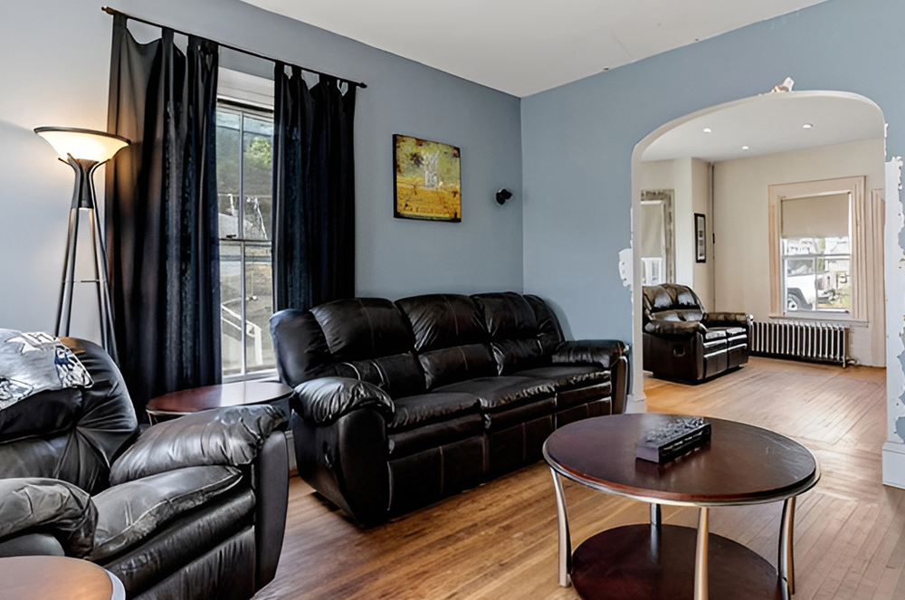 Living-Rooms-Black Curtains With Blue Walls