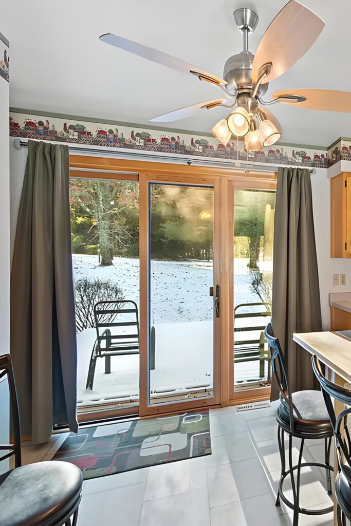 How to Hanging Curtains on a Sliding Patio Door